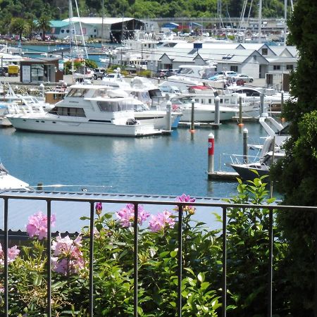 Апартаменти Picton Marina View Екстер'єр фото
